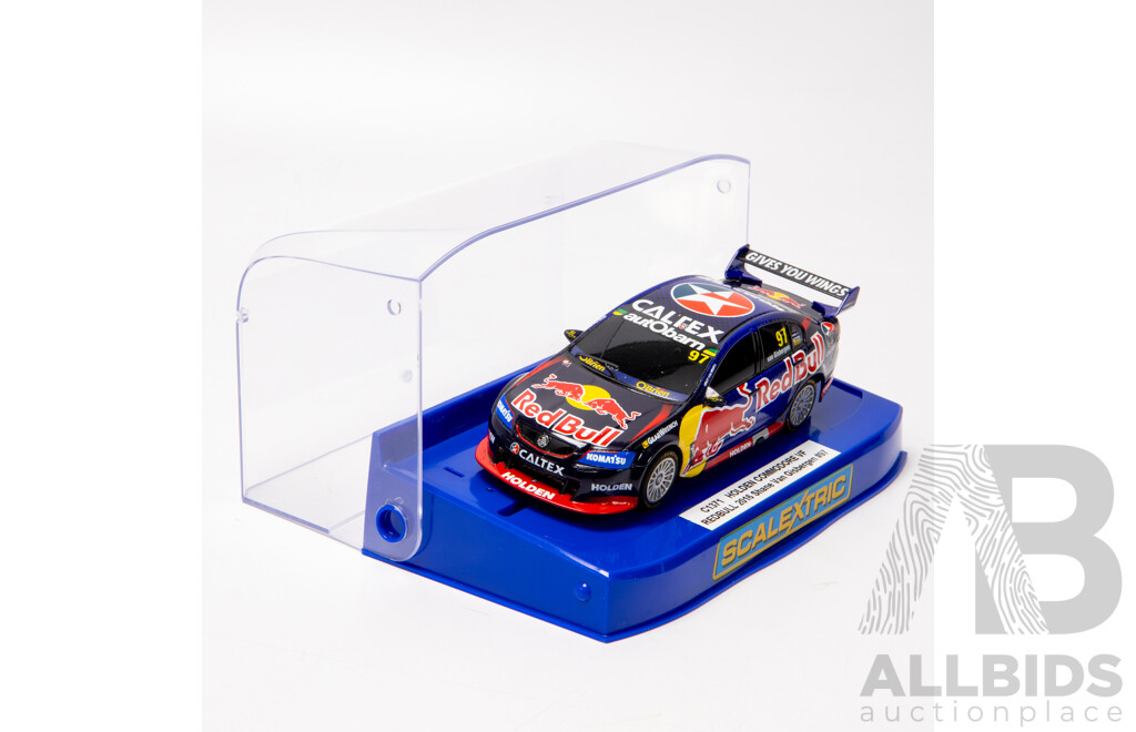 Scalextric 2016 Red Bull Holden Commodore VF 1:32 Scale Slot Car