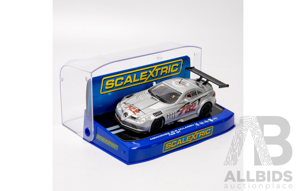 Scalextric Mercedes SLR McLaren 722 GT 1:32 Scale Slot Car