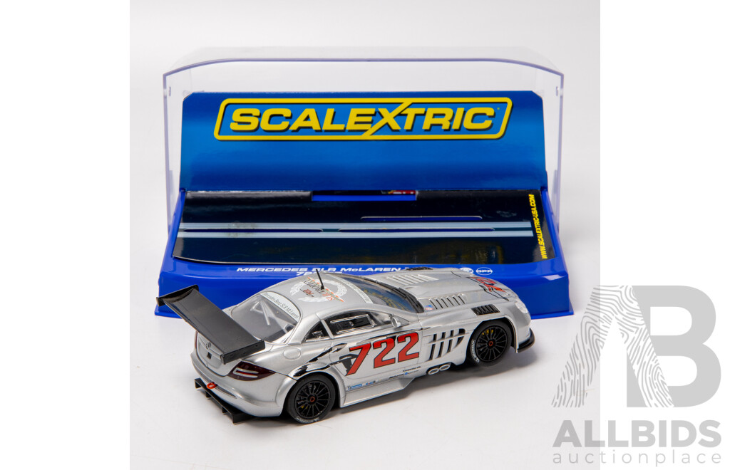 Scalextric Mercedes SLR McLaren 722 GT 1:32 Scale Slot Car
