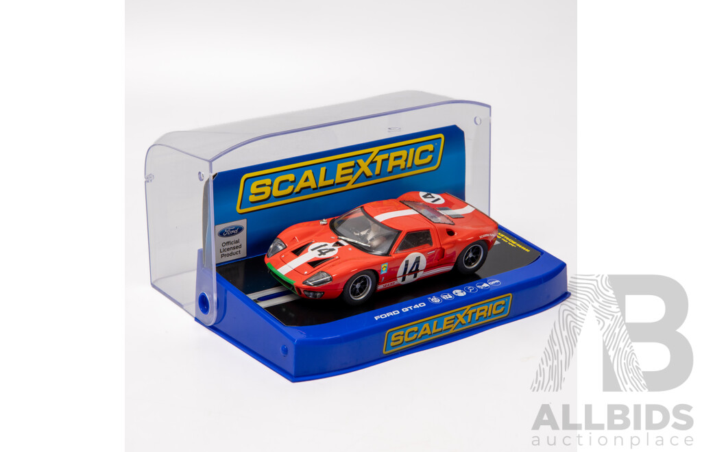 Scalextric Ford GT40 1:32 Scale Slot Car