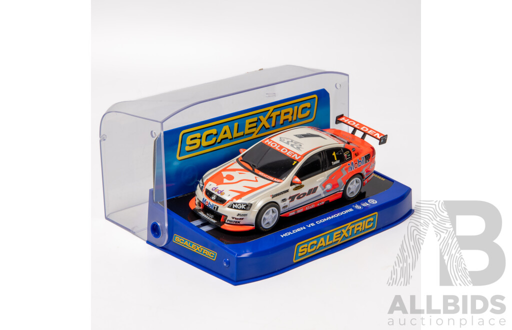 Scalextric 2007 Holden VE Commodore 1:32 Scale Slot Car