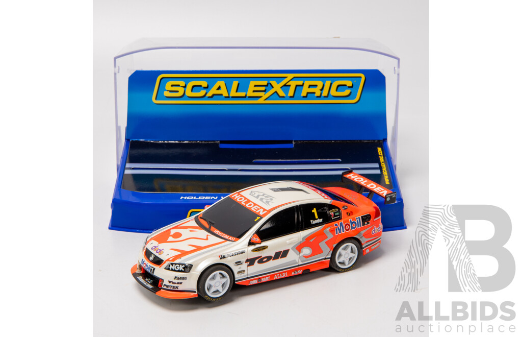 Scalextric 2007 Holden VE Commodore 1:32 Scale Slot Car