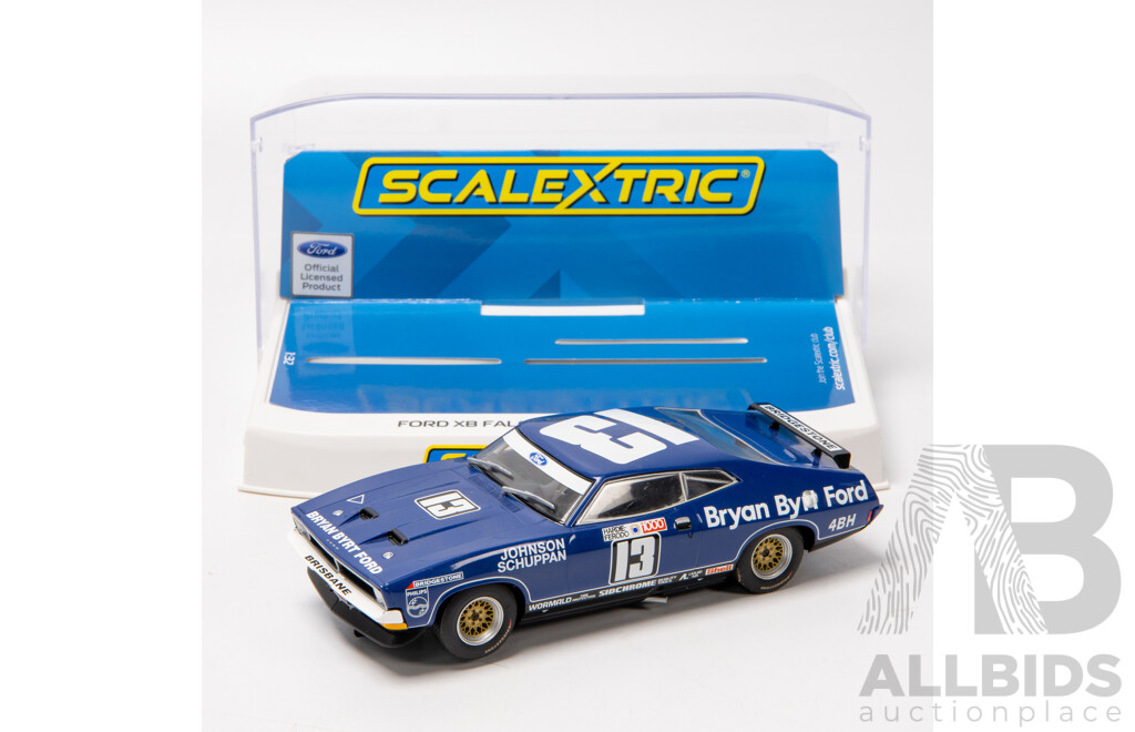 Scalextric 1975 Ford XB Falcon 1:32 Scale Slot Car