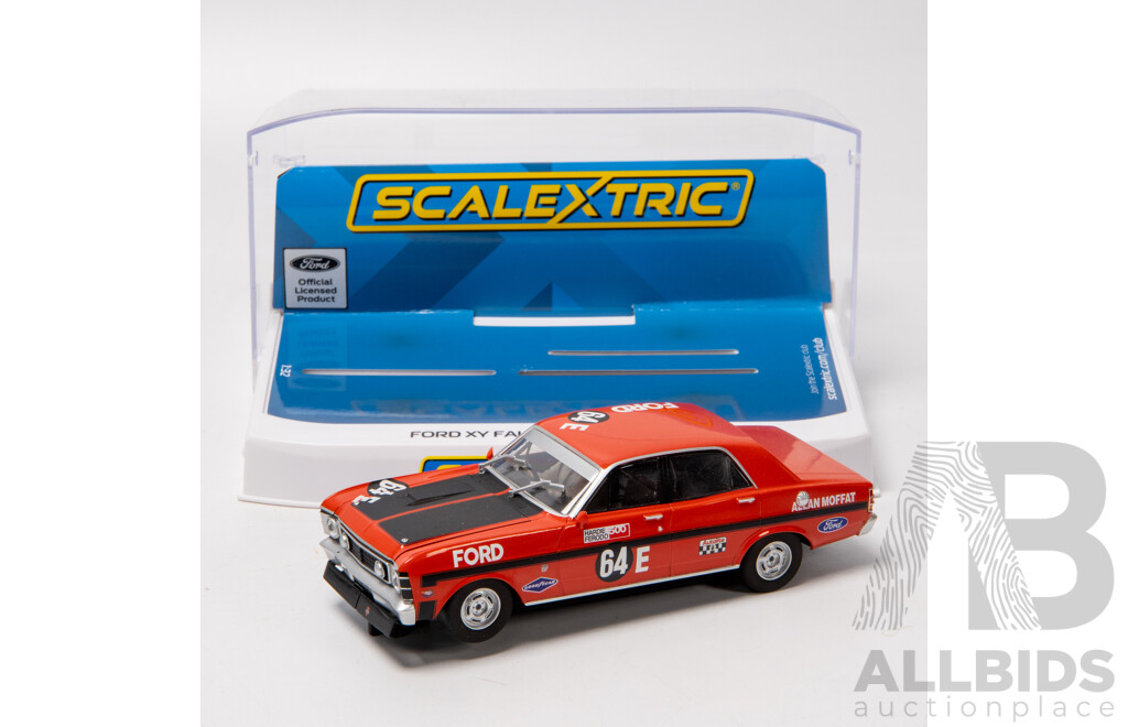 Scalextric 1972 Ford XY Falcon 1:32 Scale Slot Car