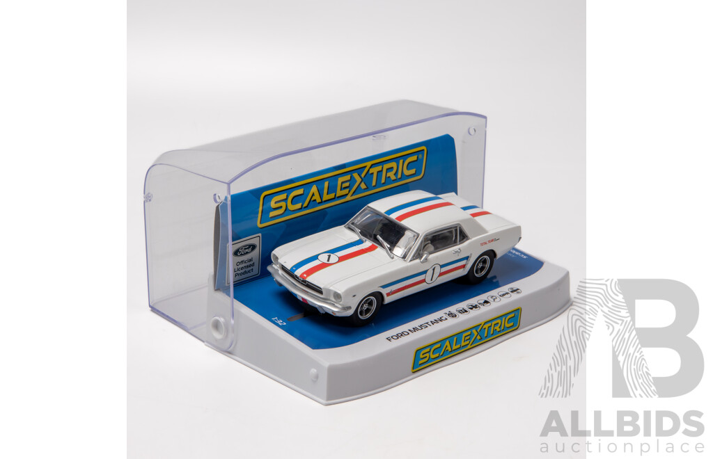 Scalextric 1965 Ford Mustang 1:32 Scale Slot Car