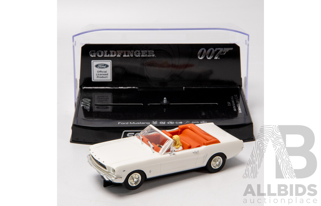 Scalextric Goldfinger 007 Ford Mustang 1:32 Scale Slot Car