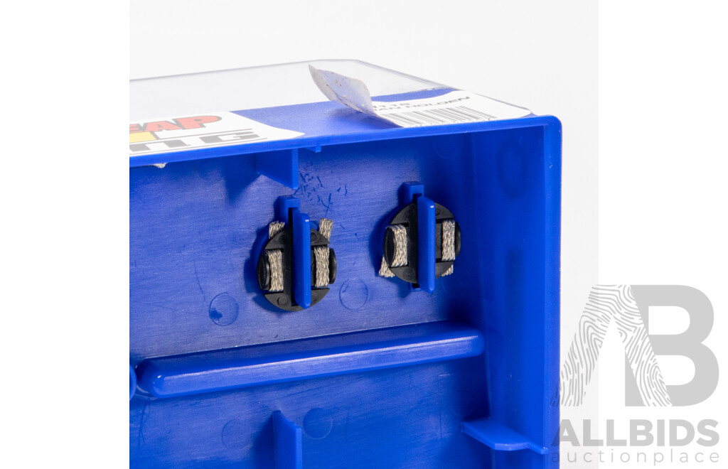 Scalextric 2007 Holden VE Commodore 1:32 Scale Slot Car