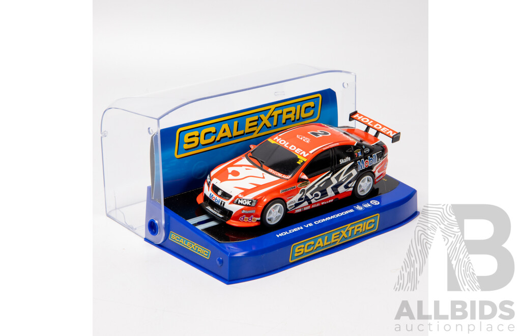 Scalextric 2007 Holden VE HRT Commodore 1:32 Scale Slot Car