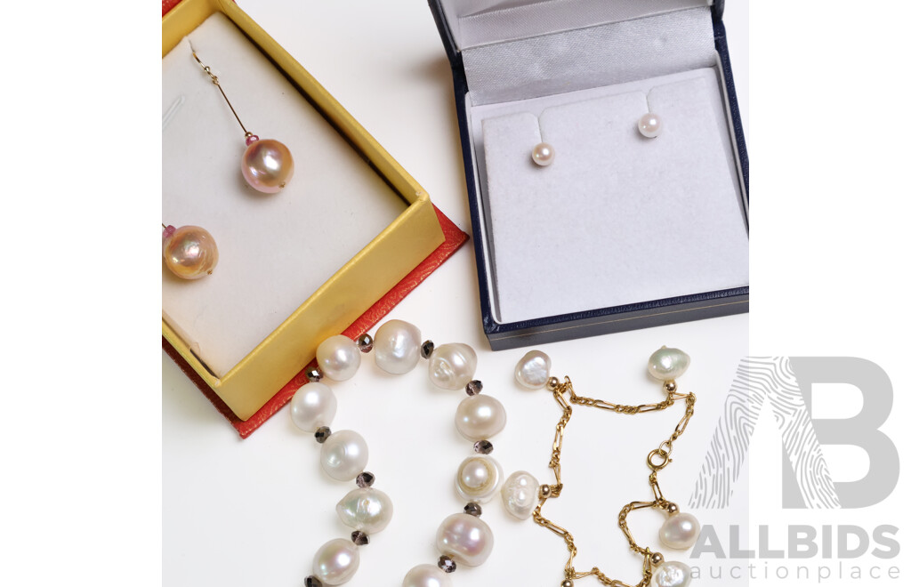 Assorted Pearl Jewellery - Earrings, Bracelets - Lot of 4