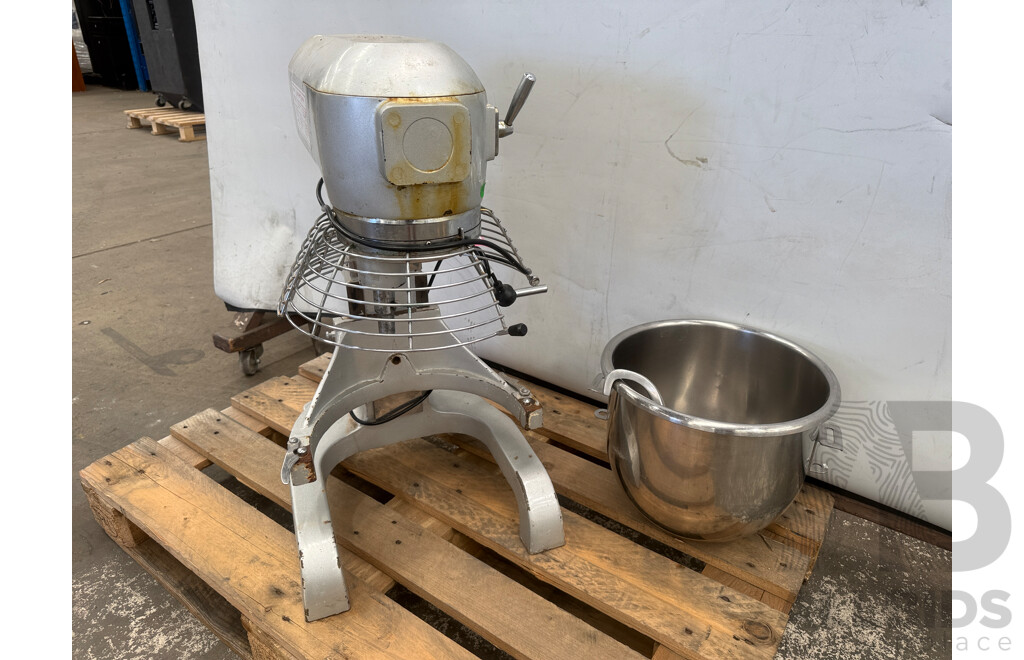 Buffalo CD606-A is a Heavy-duty, Commercial 20-litre Planetary Mixer