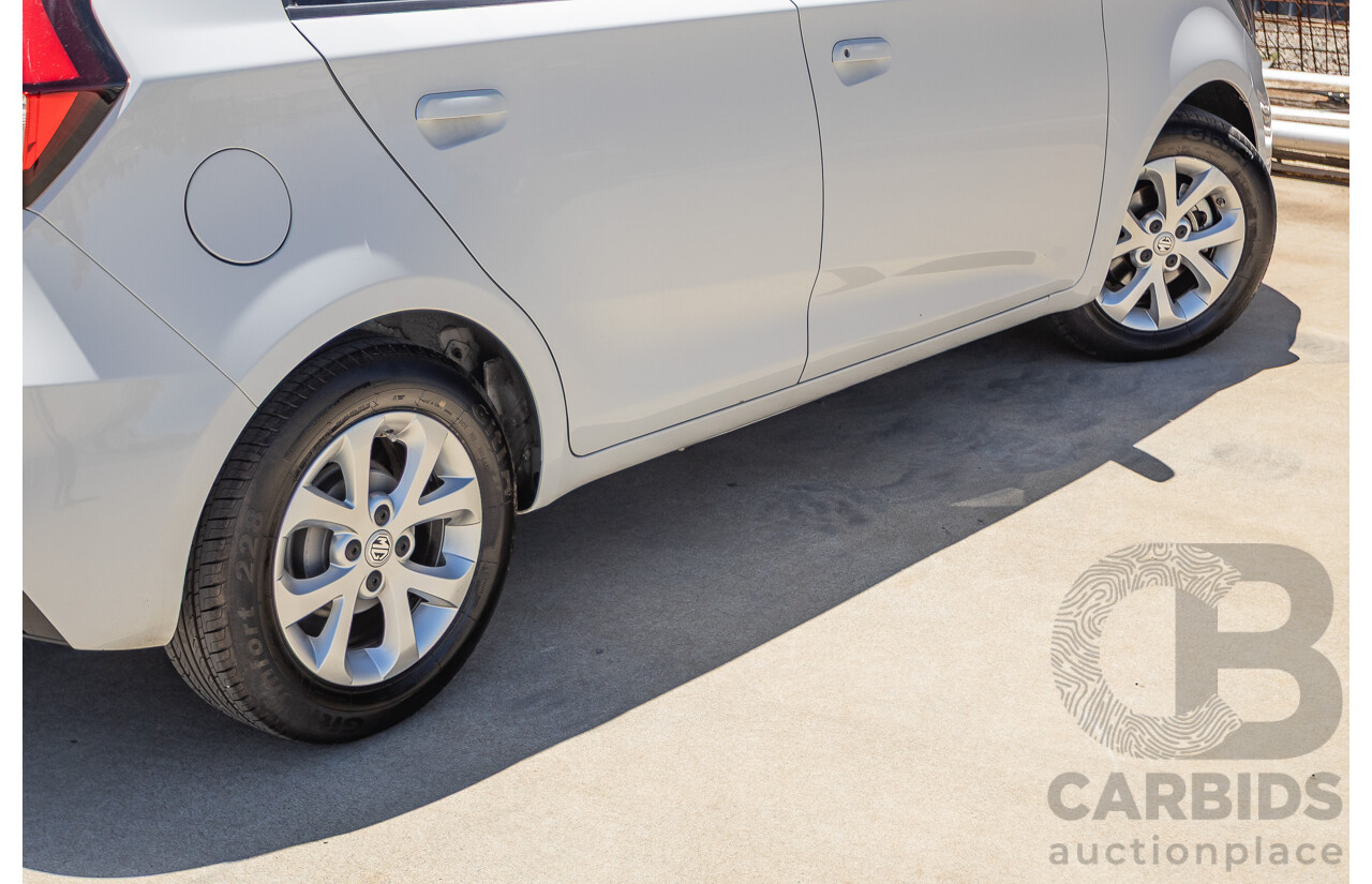 3/2024 MG MG3 Auto Core SZP1 MY24 5D Hatchback Dover White 1.5L