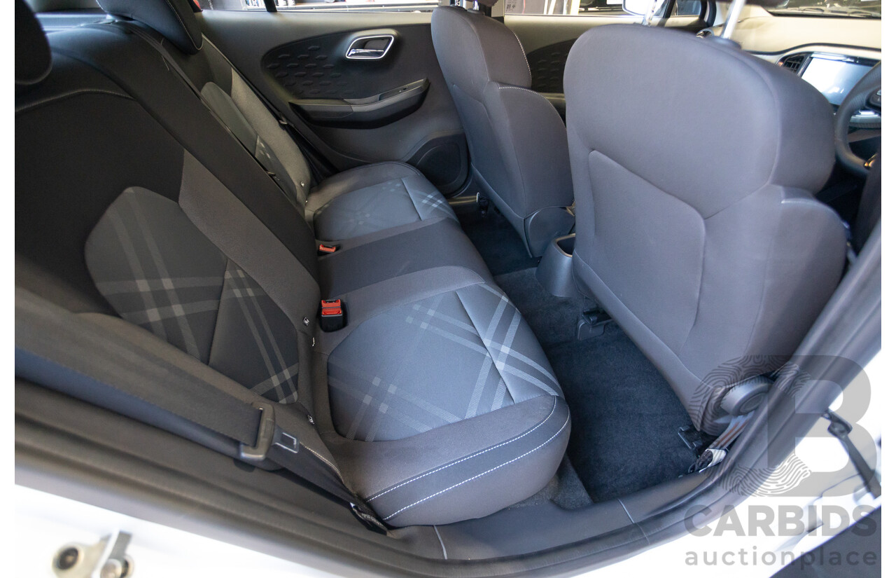 3/2024 MG MG3 Auto Core SZP1 MY24 5D Hatchback Dover White 1.5L