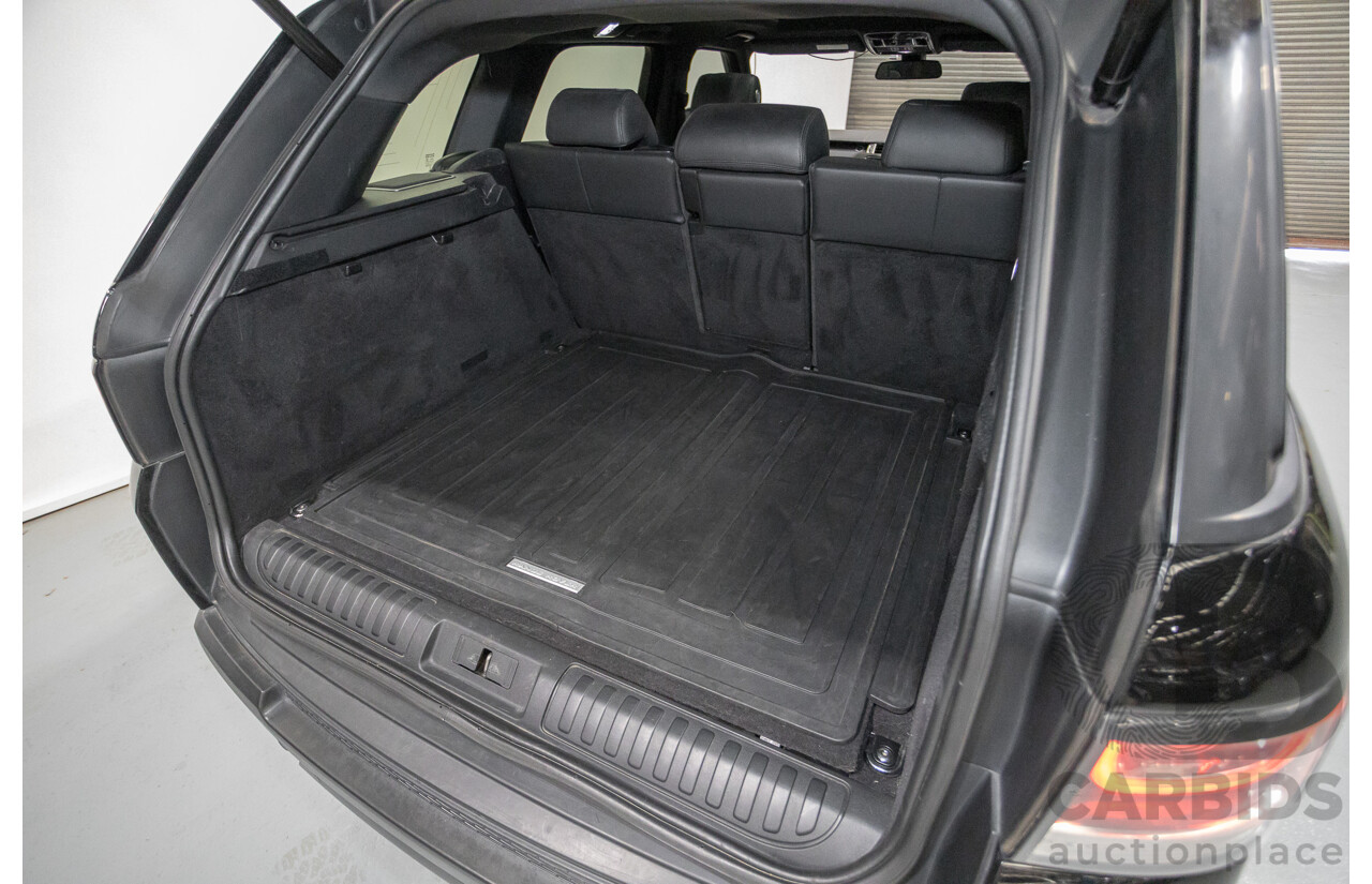 9/2015 Land Rover Range Rover Sport SDV8 HSE Dynamic LW MY16 4d Wagon Santorini Black V8 4.4L