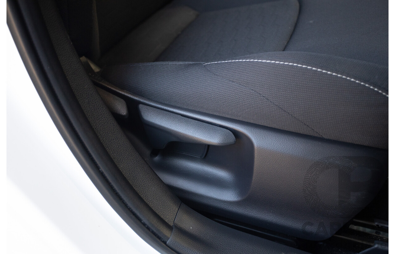 11/2024 Toyota Corolla Ascent Sport Hybrid ZWE219R 5D Hatchback Glacier White 1.8L - 70kw Hybrid