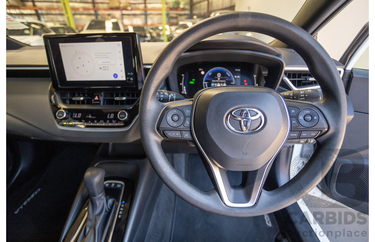 11/2024 Toyota Corolla Ascent Sport Hybrid ZWE219R 5D Hatchback Glacier White 1.8L - 70kw Hybrid