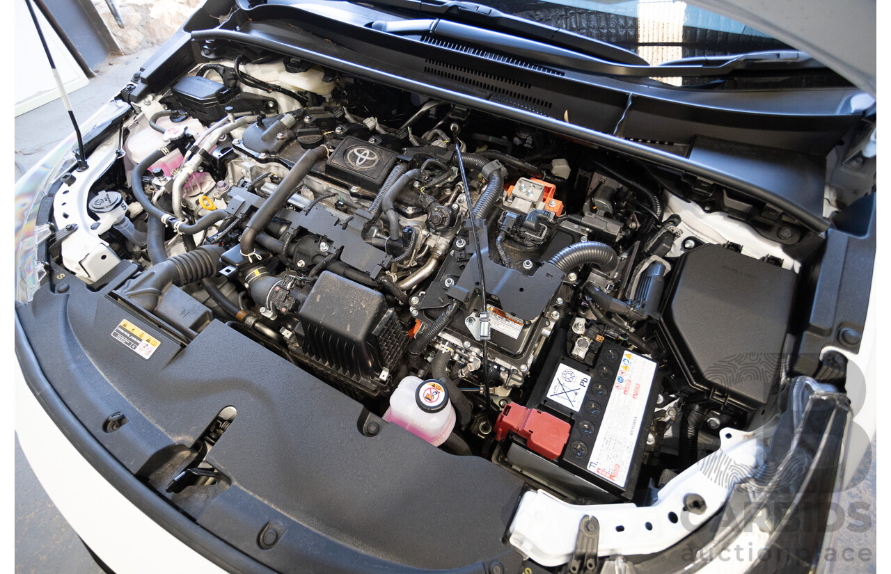 11/2024 Toyota Corolla Ascent Sport Hybrid ZWE219R 5D Hatchback Glacier White 1.8L - 70kw Hybrid