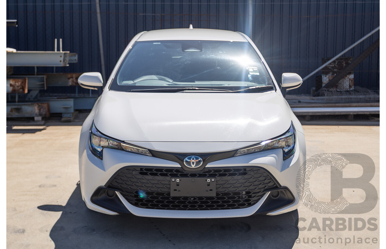 11/2024 Toyota Corolla Ascent Sport Hybrid ZWE219R 5D Hatchback Glacier White 1.8L - 70kw Hybrid