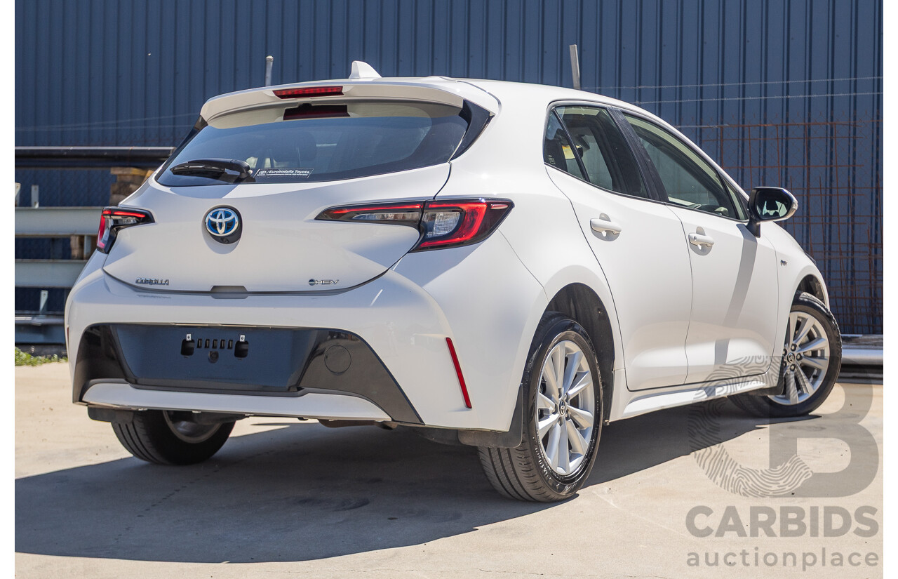 11/2024 Toyota Corolla Ascent Sport Hybrid ZWE219R 5D Hatchback Glacier White 1.8L - 70kw Hybrid