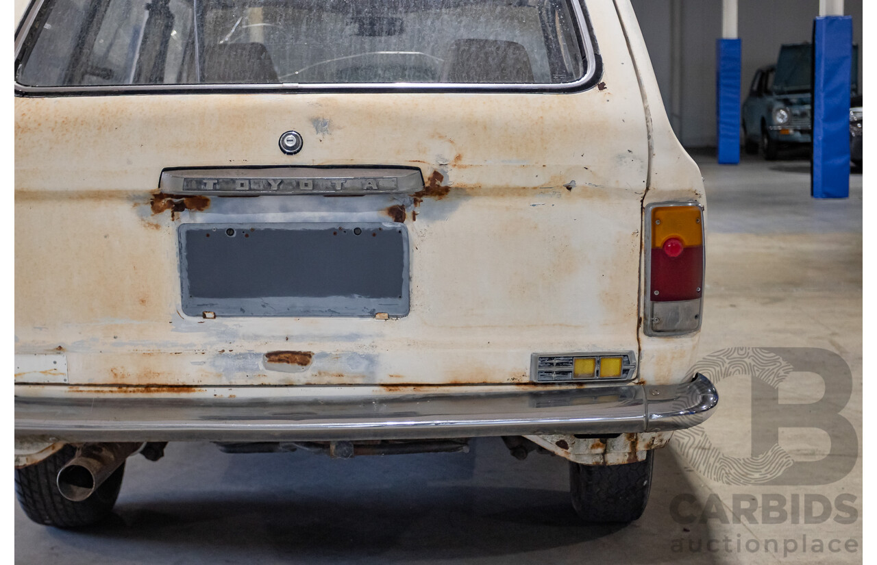 Circa 1969 Toyota Corolla KE16 2d Wagon White 1.1L