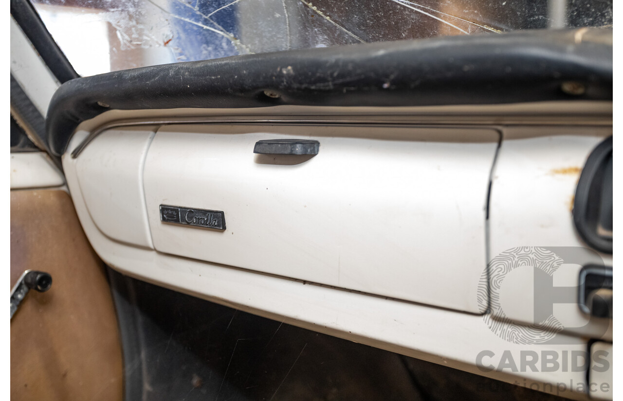 Circa 1969 Toyota Corolla KE16 2d Wagon White 1.1L