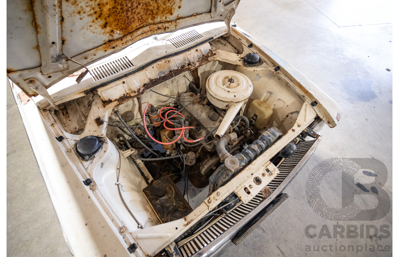 Circa 1969 Toyota Corolla KE16 2d Wagon White 1.1L