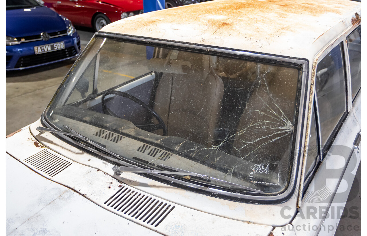 Circa 1969 Toyota Corolla KE16 2d Wagon White 1.1L