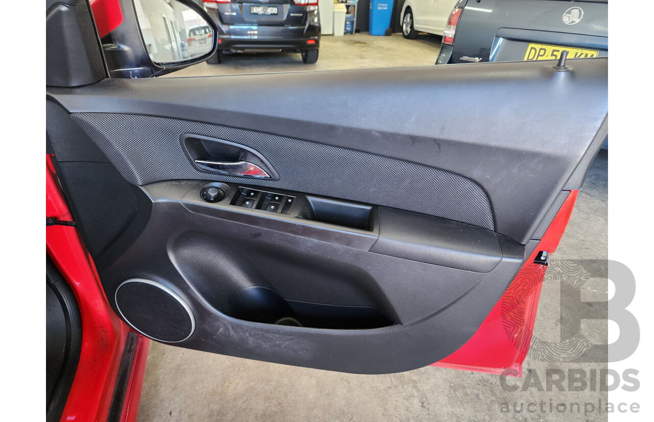11/2012 Holden Cruze SRi JH MY13 5d Hatchback Red 1.4L