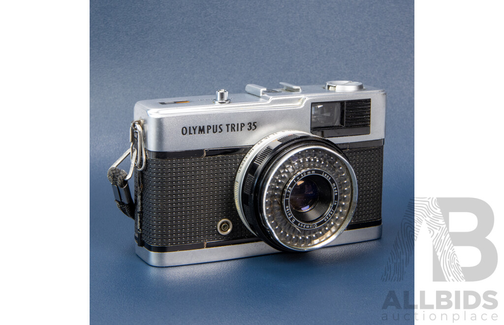 Olympus Trip 35 Compact 35mm Film Camera