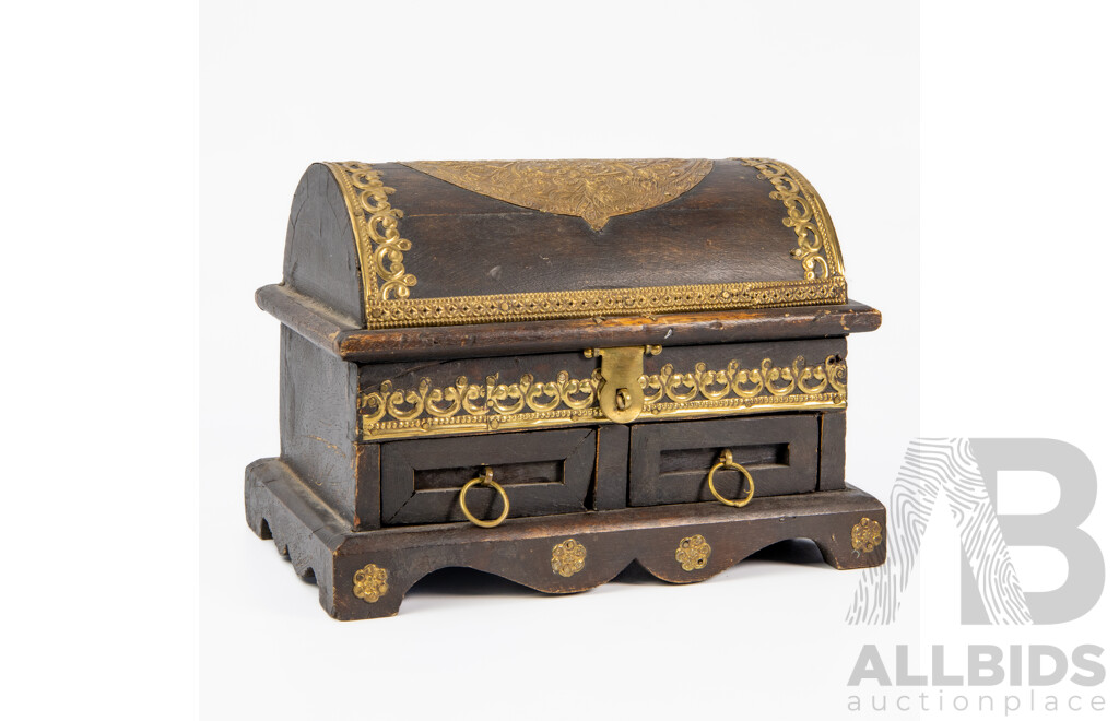 Vintage Indian Dome Top Timber Jewellery Box