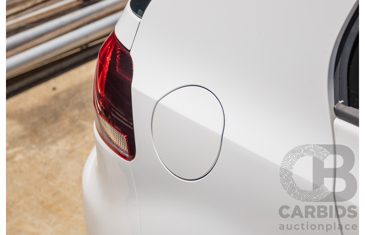 1/2013 Volkswagen Golf GTI 1K MY13 5D Hatchback White Turbo 2.0L