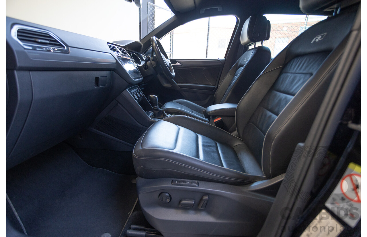 7/2019 Volkswagen Tiguan 132 TSI R-Line Edition (AWD) 5NA MY19 4D Wagon Deep Black Pearl Turbo 2.0L