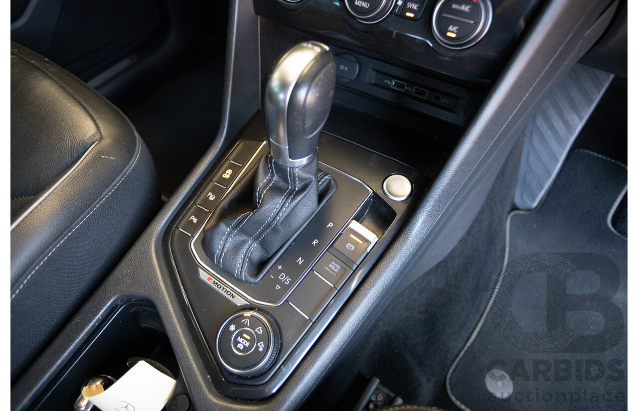 7/2019 Volkswagen Tiguan 132 TSI R-Line Edition (AWD) 5NA MY19 4D Wagon Deep Black Pearl Turbo 2.0L