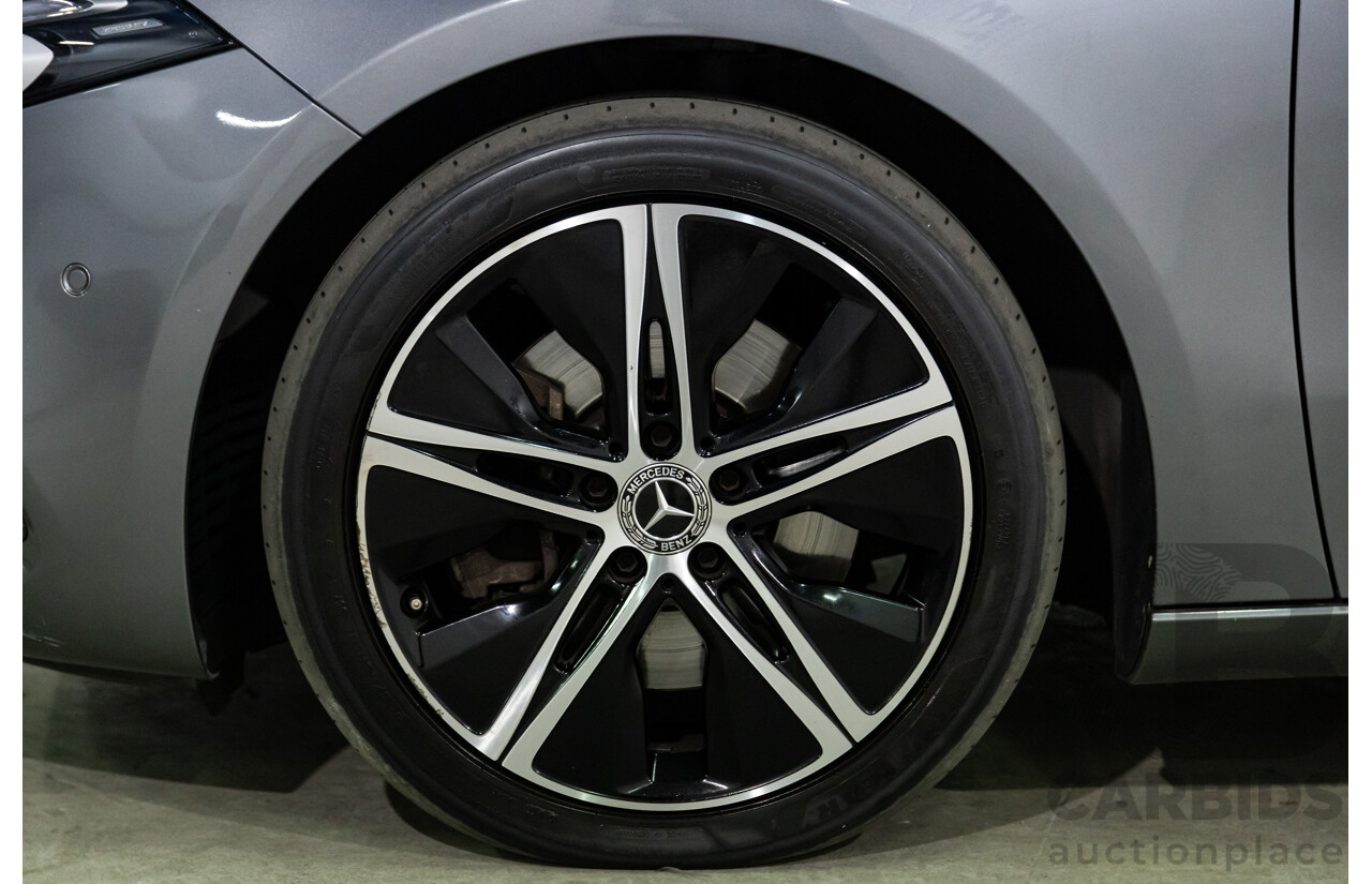 05/2019 Mercedes-Benz A250 (FWD) 177 MY19 5d Hatchback Mountain Grey Metallic Turbo 2.0L