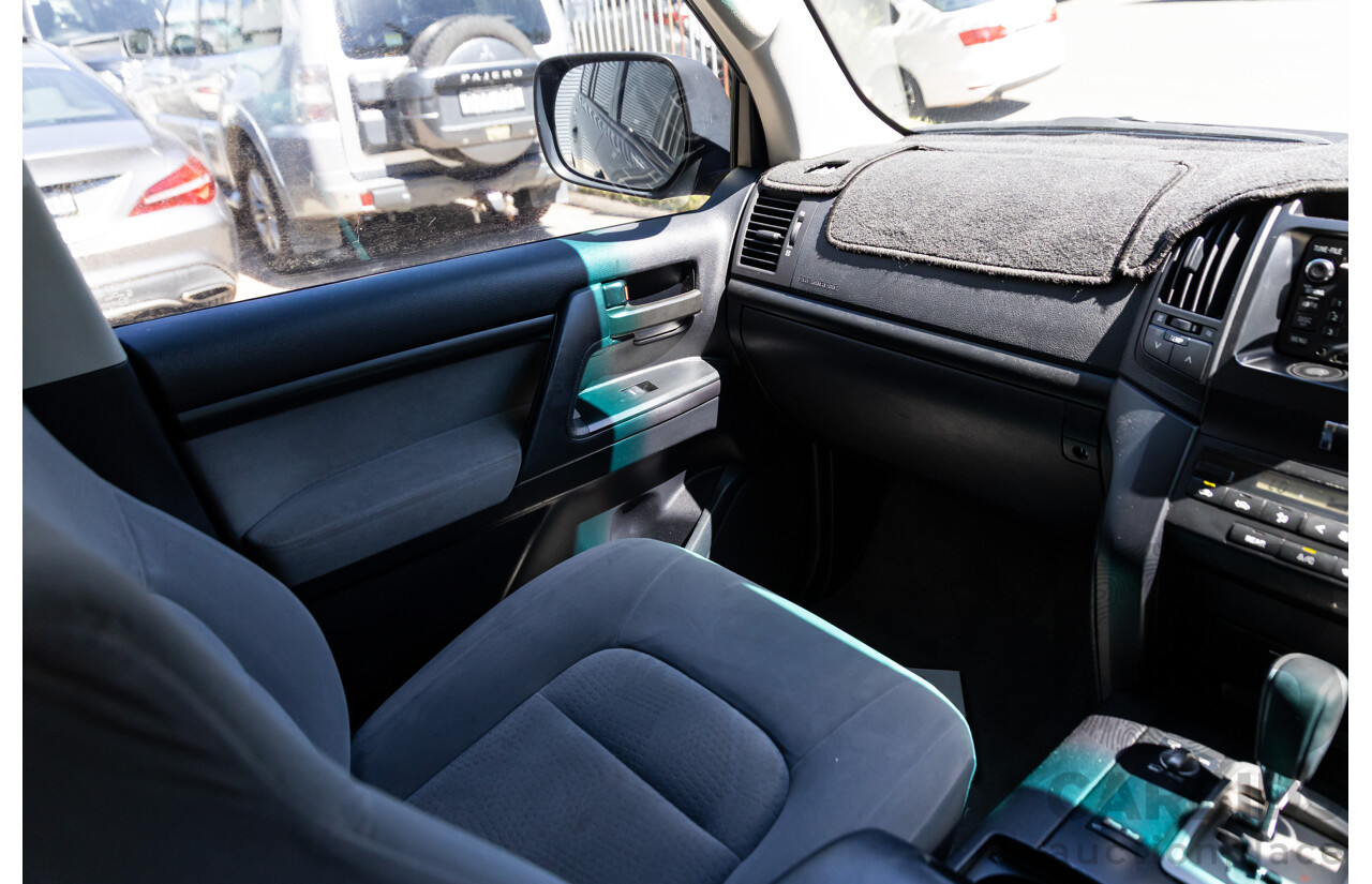 1/2012 Toyota Landcruiser GXL (4x4) VDJ200R 09 Upgrade 4d Wagon Magnetic Grey Metallic Turbo Diesel V8 4.5L