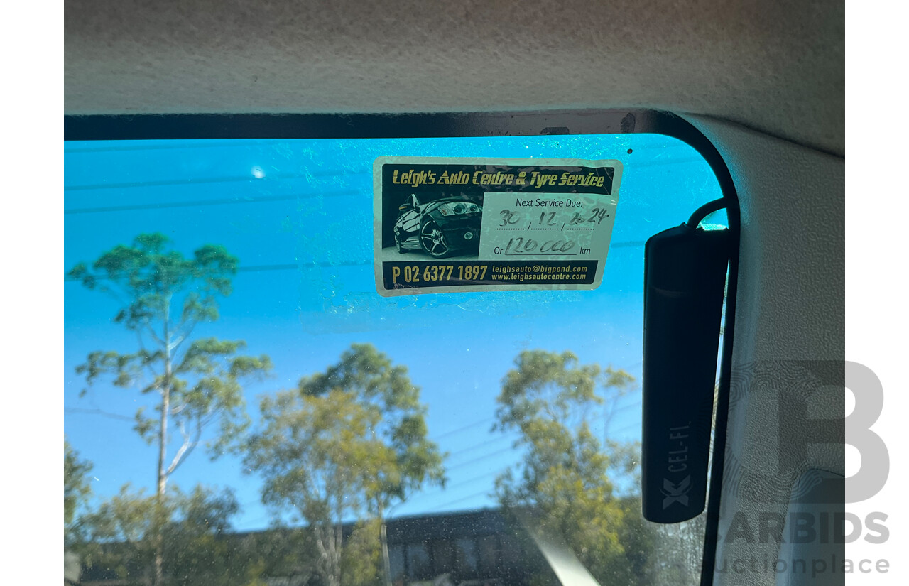 01/2022 Toyota Hilux SR5 (4x4) GUN126R Double Cab P/Up Super White Turbo Diesel 2.8L