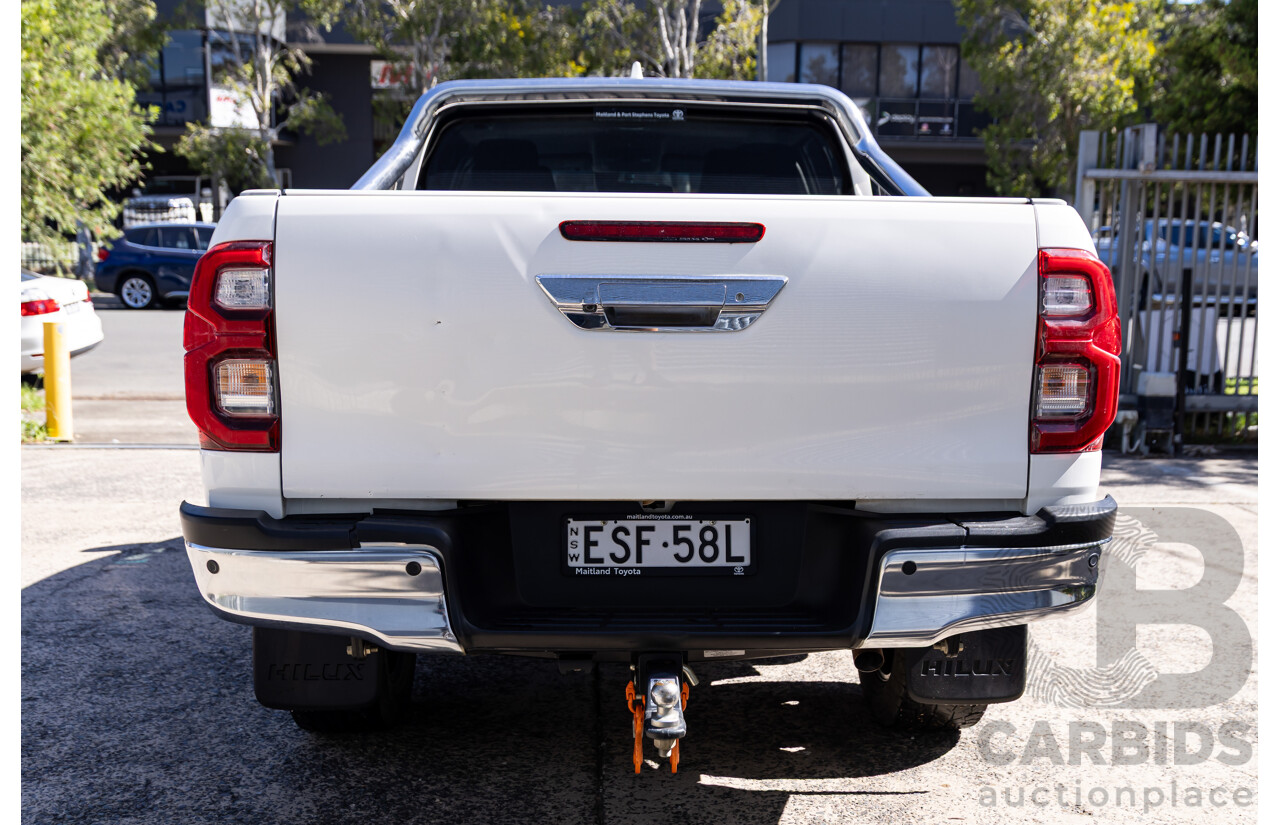 01/2022 Toyota Hilux SR5 (4x4) GUN126R Double Cab P/Up Super White Turbo Diesel 2.8L