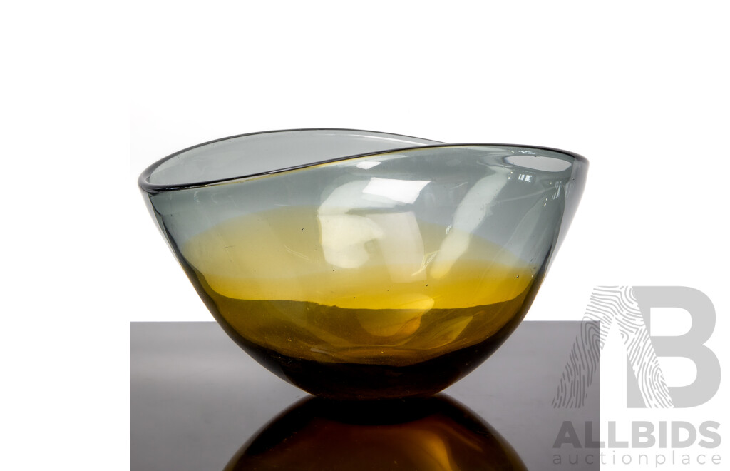 Large Vintage Two Tone Glass Centre Bowl