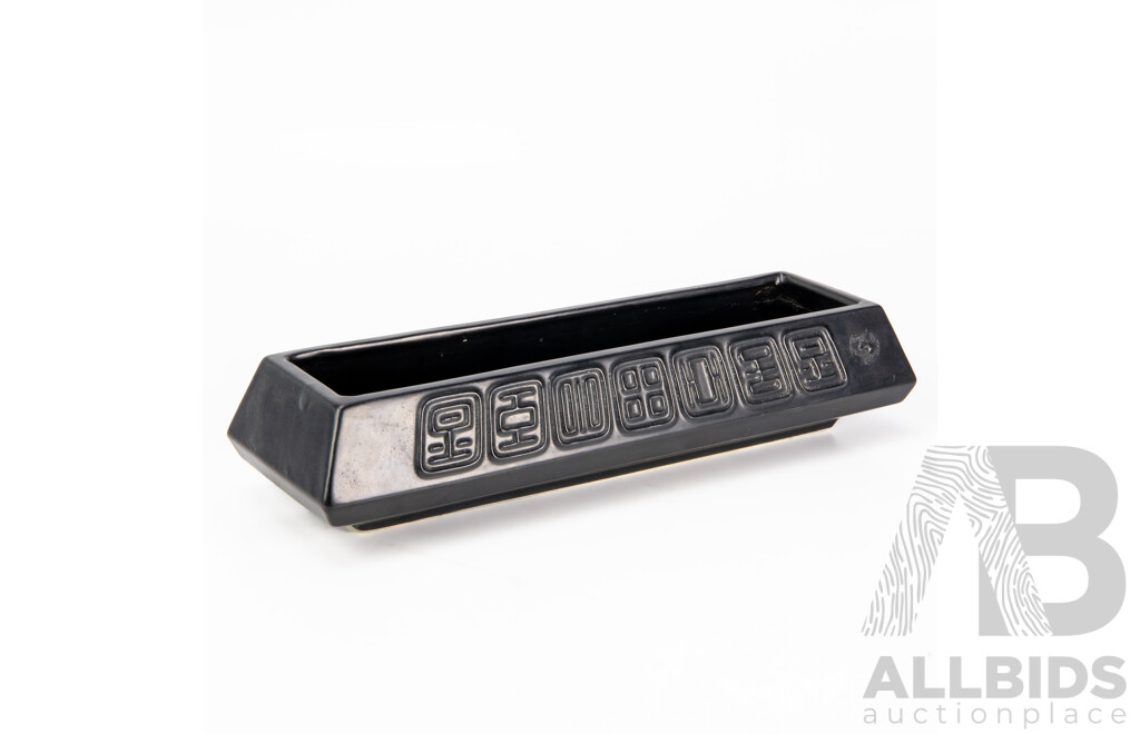 Retro Diana Pottery Beautiflora B15 Ikebana Trough Vase