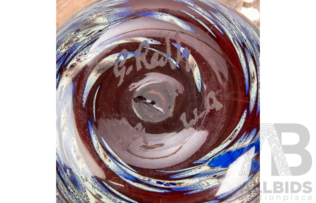 Gerry Reilly Studio Glass Paperweight