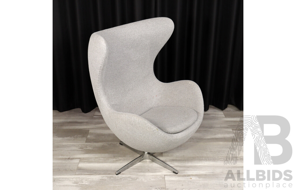 Replica Arne Jacobsen Egg Chair