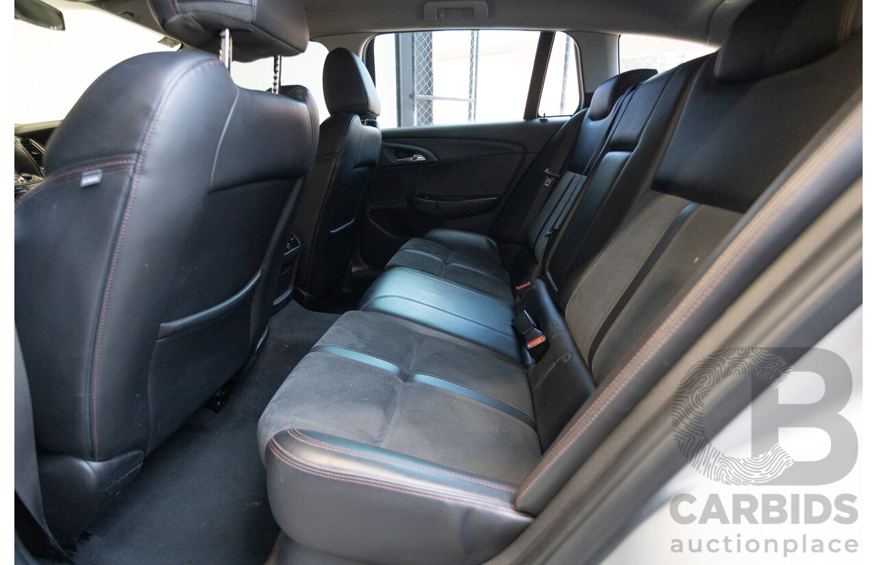 8/2016 Holden Commodore SV6 Black Edition VFII MY16 4D Sportwagon Nitrate Silver V6 3.6L