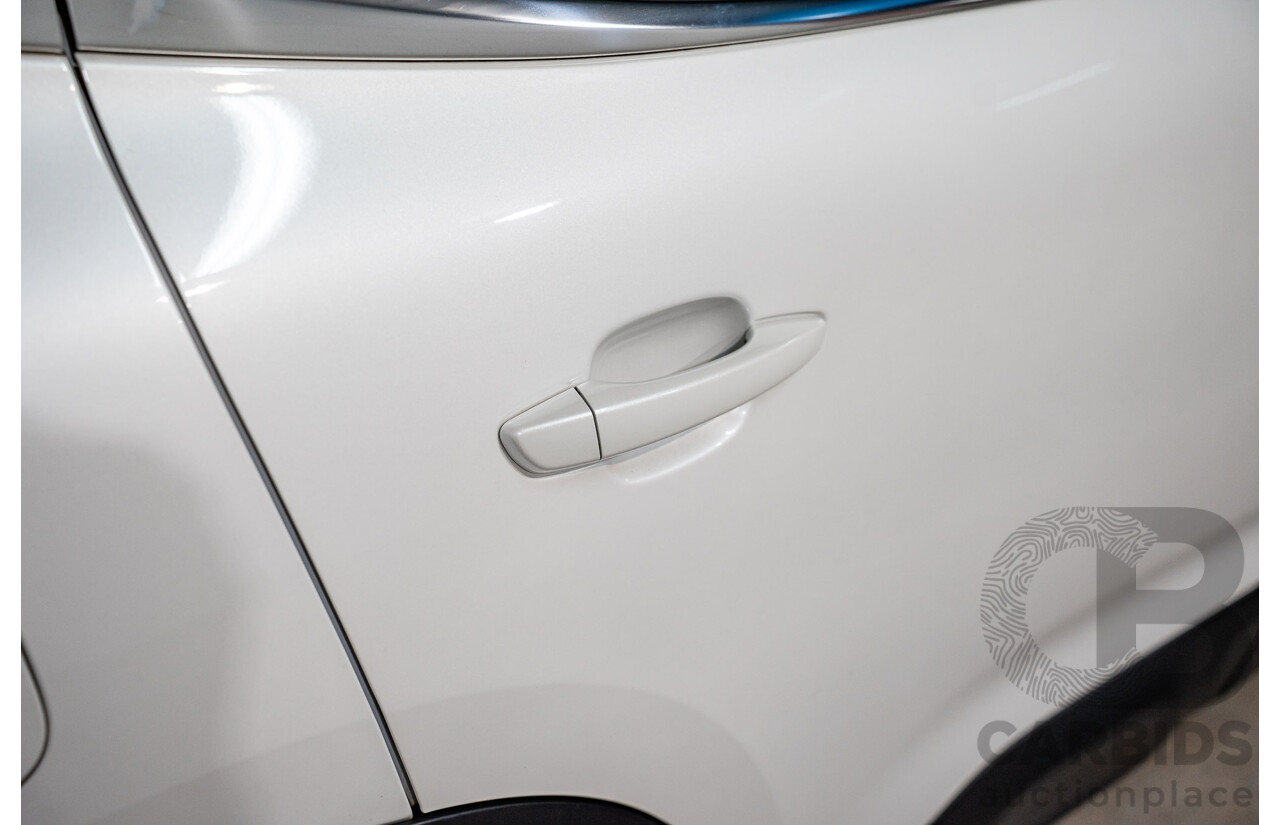 04/2023 Citroen C5 Aircross Sport 1.6 THP 133 (FWD) C84 MY23 5d Wagon Pearl White Turbo 1.6L