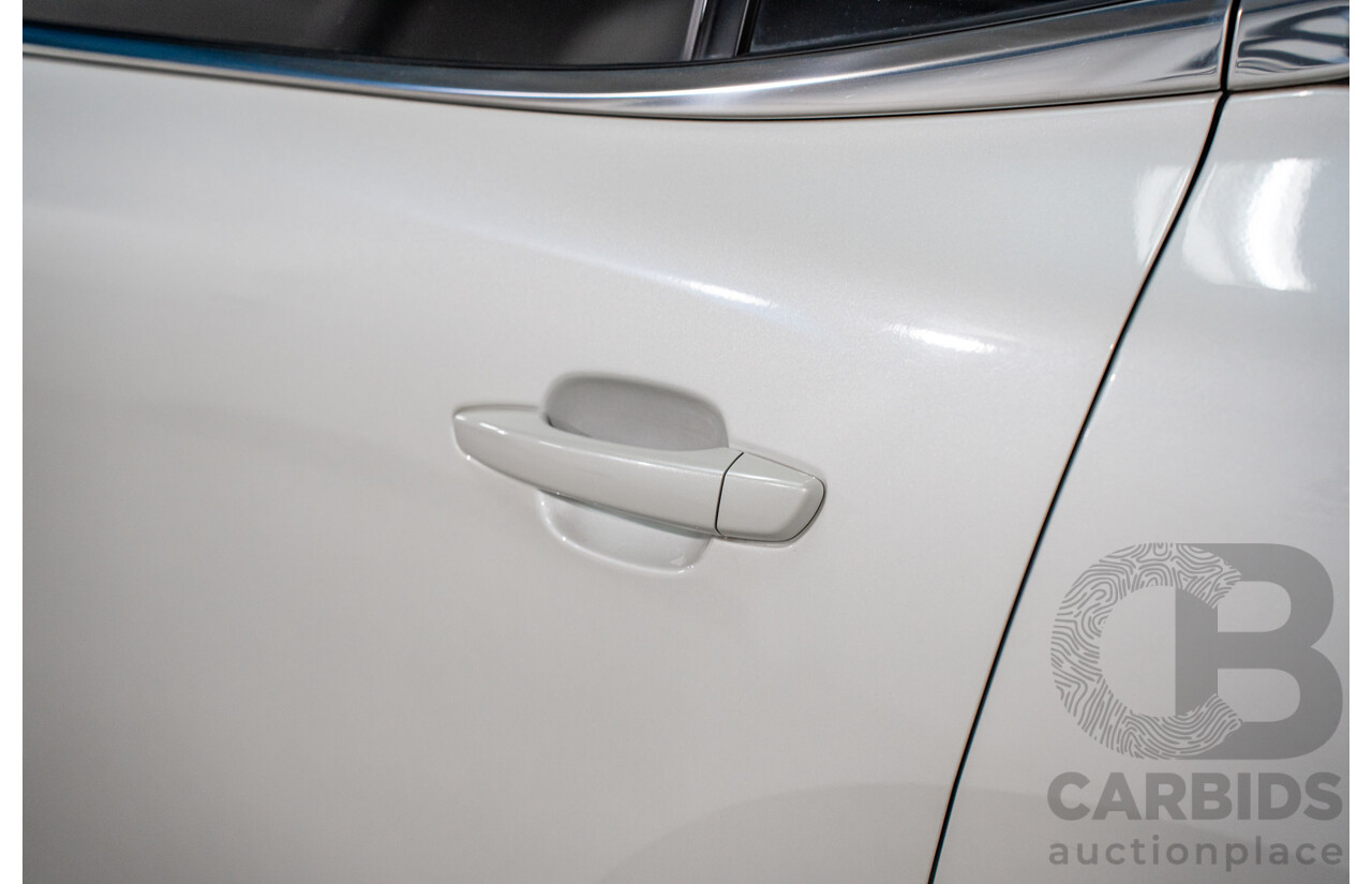 04/2023 Citroen C5 Aircross Sport 1.6 THP 133 (FWD) C84 MY23 5d Wagon Pearl White Turbo 1.6L