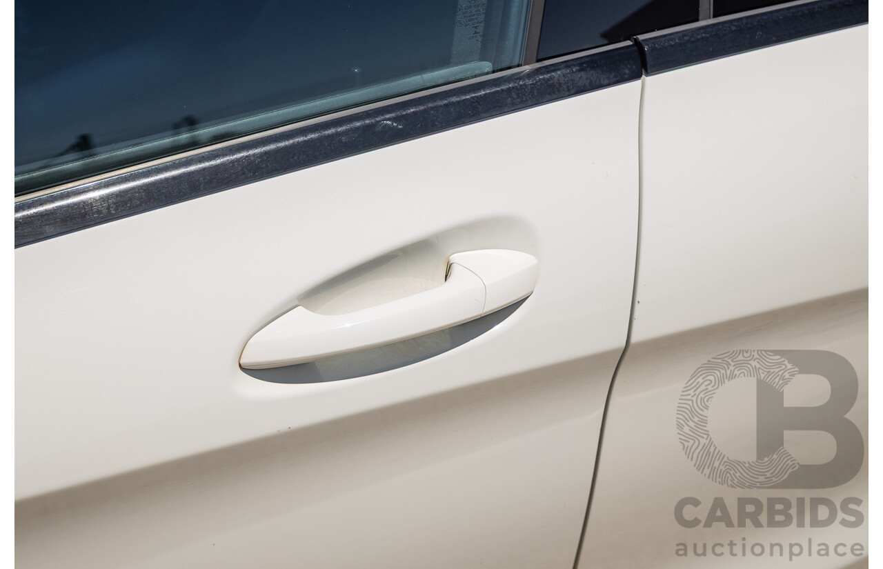 10/2014 Mercedes-Benz CLA200 117 4D Coupe Calcite White Turbo 1.6L