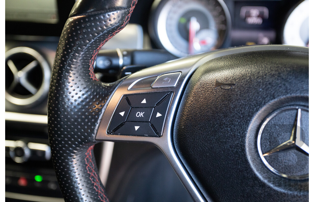 10/2014 Mercedes-Benz CLA200 117 4D Coupe Calcite White Turbo 1.6L