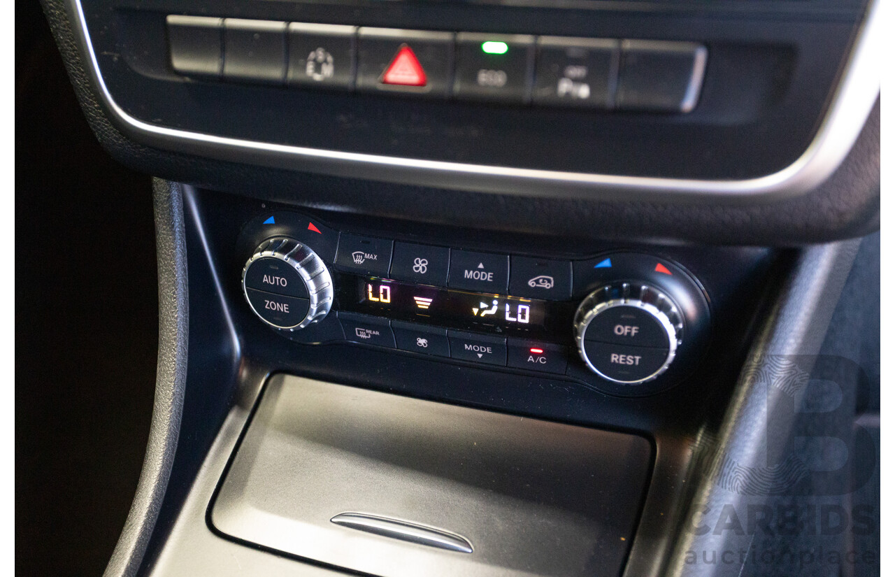 10/2014 Mercedes-Benz CLA200 117 4D Coupe Calcite White Turbo 1.6L