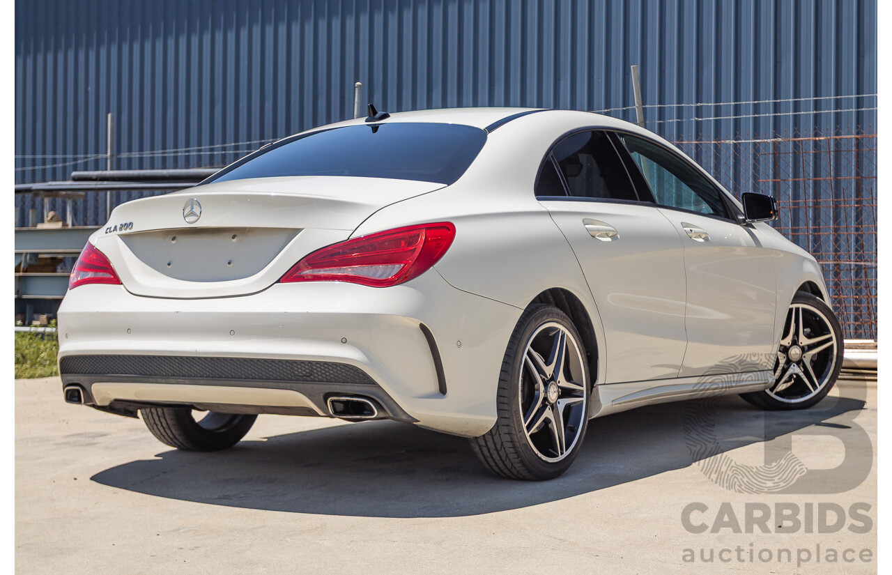 10/2014 Mercedes-Benz CLA200 117 4D Coupe Calcite White Turbo 1.6L