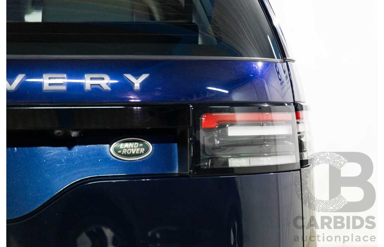 07/2017 Land Rover Discovery TD4 SE (4WD) MY17 4d Wagon Loire Blue Metallic Turbo Diesel 2.0L