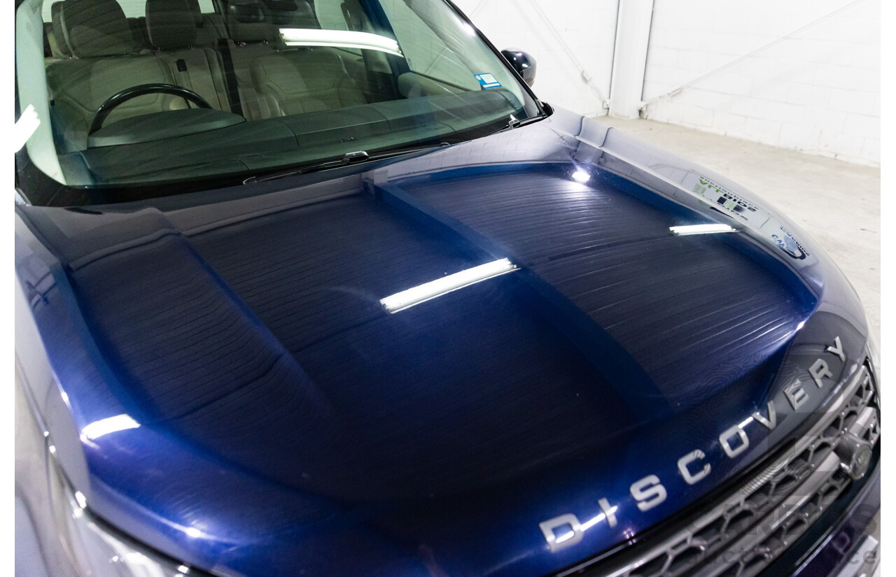 07/2017 Land Rover Discovery TD4 SE (4WD) MY17 4d Wagon Loire Blue Metallic Turbo Diesel 2.0L