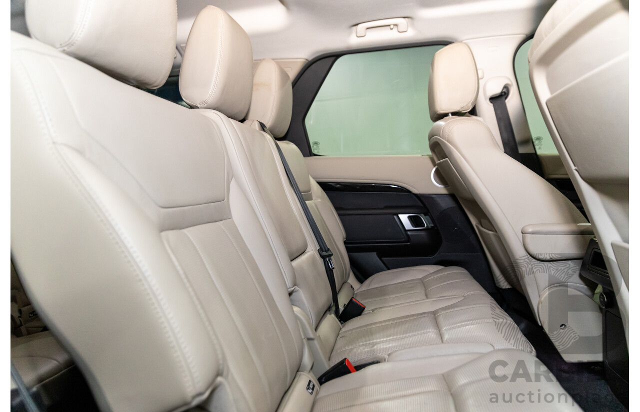 07/2017 Land Rover Discovery TD4 SE (4WD) MY17 4d Wagon Loire Blue Metallic Turbo Diesel 2.0L